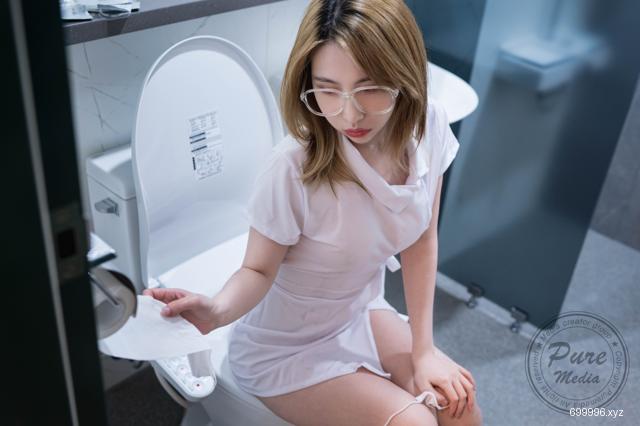 Vol.206 Uhye (이유혜) – Fainted Nurse